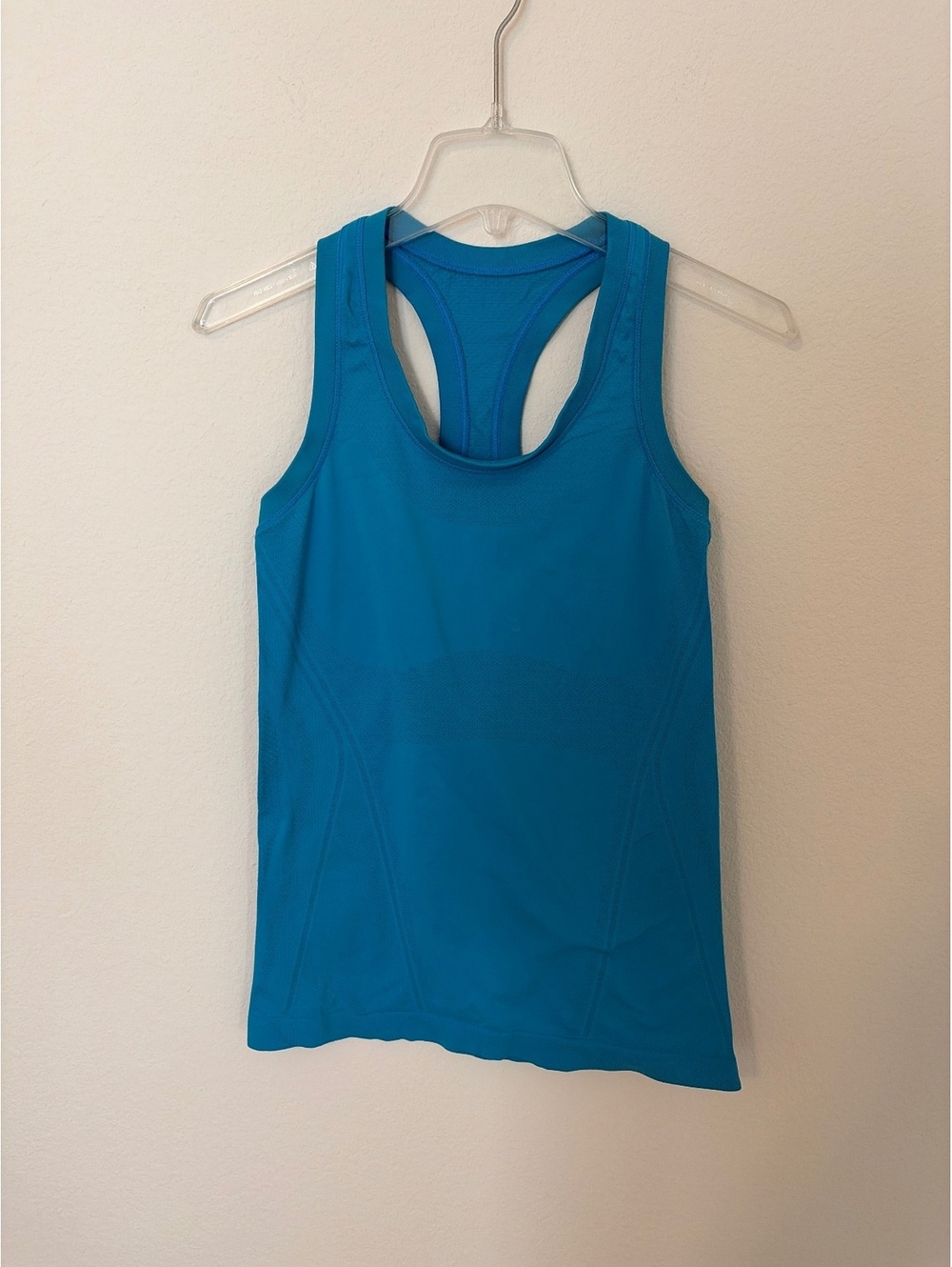 Athleta Momentum Seamless Tank Top Caribbean Blue Racerback Size Small